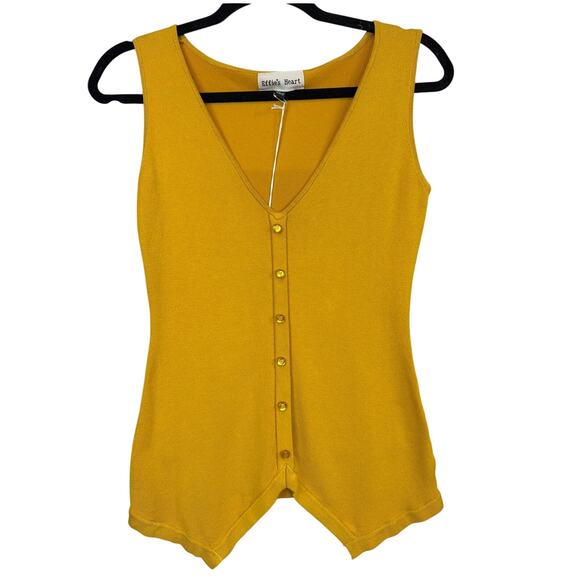 Effie's Heart Tops - NWT Effie's Heart XS Yellow Gibson Vest Button Front High-Low Sleeveless Top